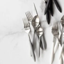 Ares Argento & Light Gray Five-Piece Place Setting -Vietri ARS 9800SLG 2100 web3 1800x1800