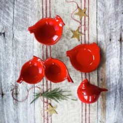 Lastra Holiday Figural Red Bird Medium Bowl -Vietri LAH 26021C LSALT 1 1800x1800