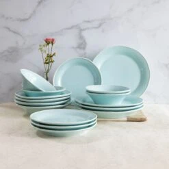 Chroma 12-Piece Place Setting -Vietri VCRM AQ003000S 12 2 8ece19da 9842 479e 95a2 16b9ae17a7cc 1800x1800