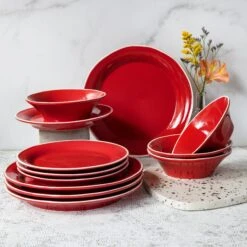 Chroma 12-Piece Place Setting -Vietri Vietri March2021 FoodSeen 0548 1800x1800